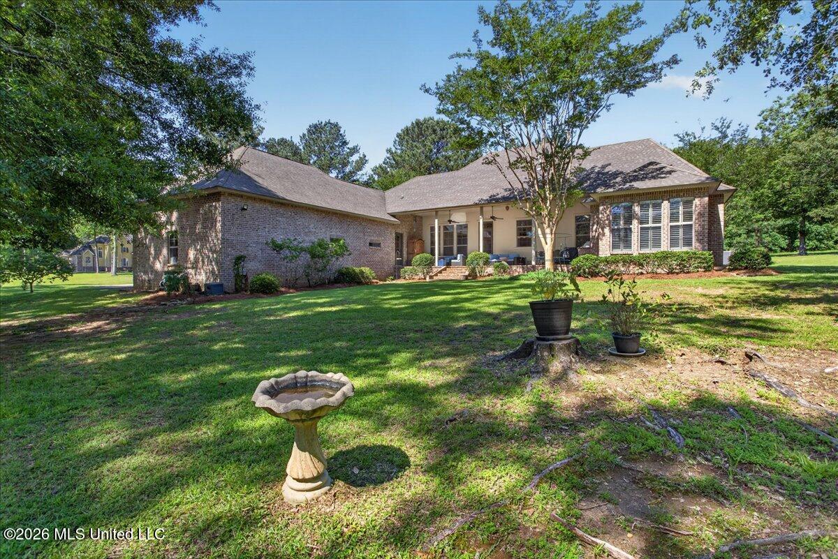 1043 Stonegate Drive McComb, MS 39648 - Photo 36 of 41 35-HJ0A6710