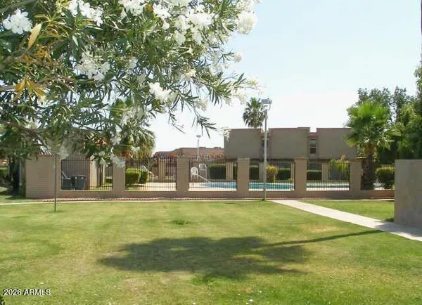 $1,395 | 5244 West Lynwood Street, Phoenix, AZ 85043