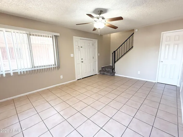 $1,295 | 5244 West Lynwood Street, Phoenix, AZ 85043