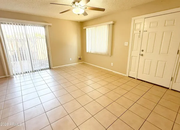 $1,295 | 5244 West Lynwood Street, Phoenix, AZ 85043