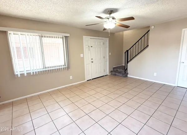 $1,395 | 5244 West Lynwood Street, Phoenix, AZ 85043