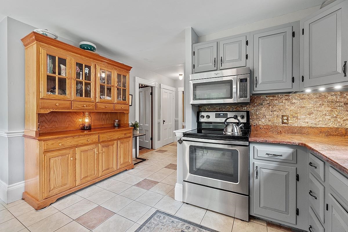 2 Tibbetts Hill Road Goffstown, NH 03045 - Photo 11 of 40 Gallery Image 11