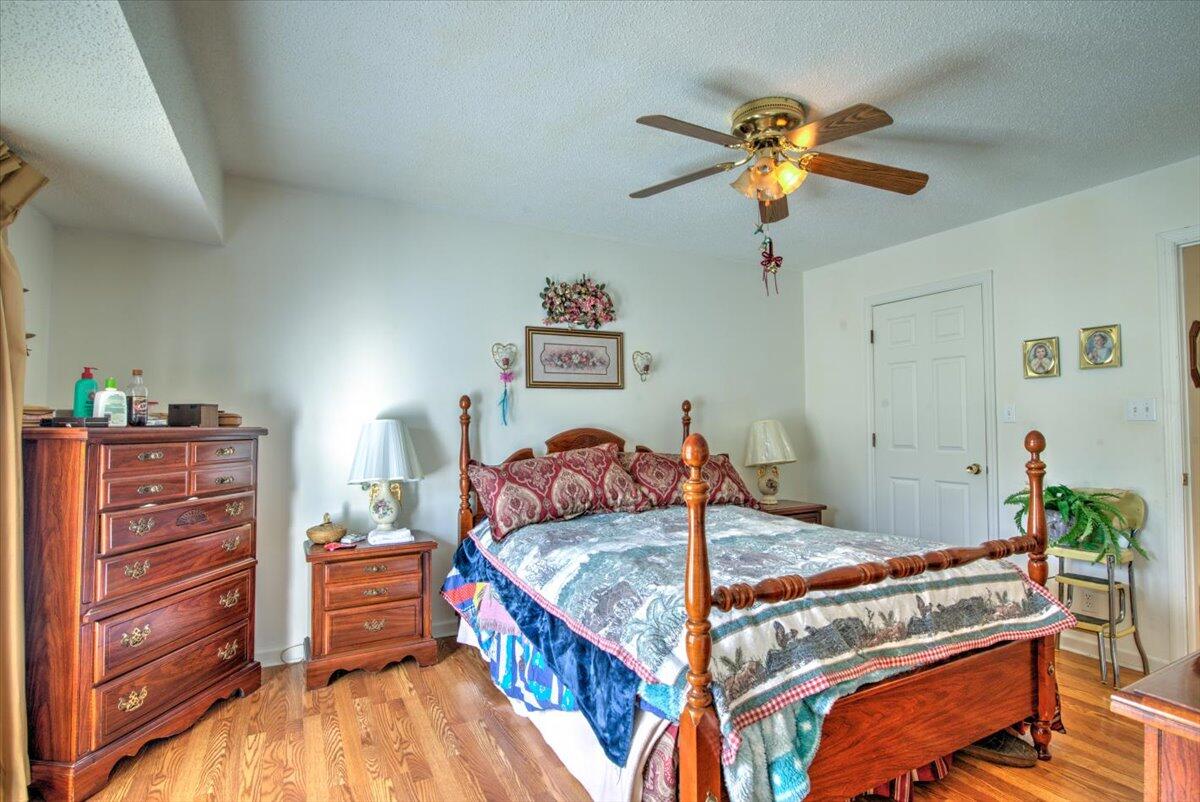 475 Hales Chapel Road Gray, TN 37615 - Photo 24 of 37 24-475_HalesChapel-46