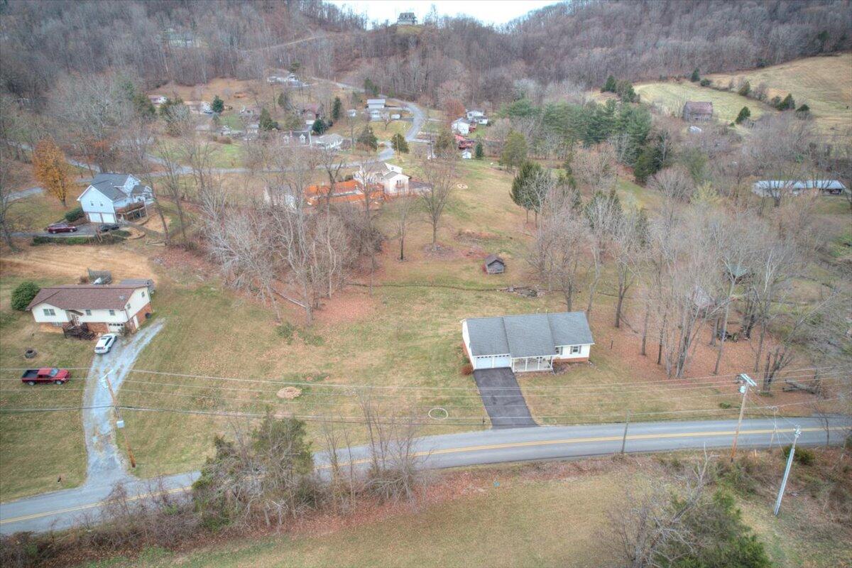 475 Hales Chapel Road Gray, TN 37615 - Photo 28 of 37 28-475_HalesChapel-6