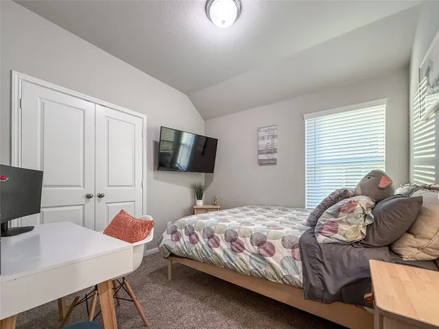 a view of walk in closet