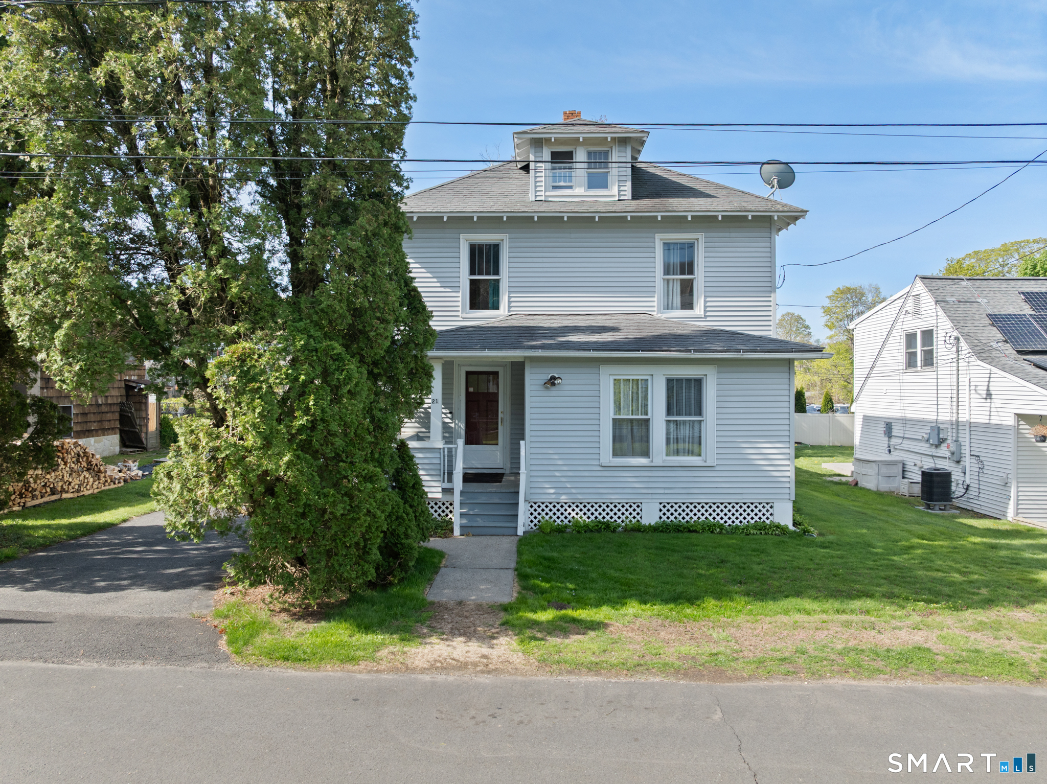 21 Acushnet Street Naugatuck, CT 06770 - Photo 1 of 1