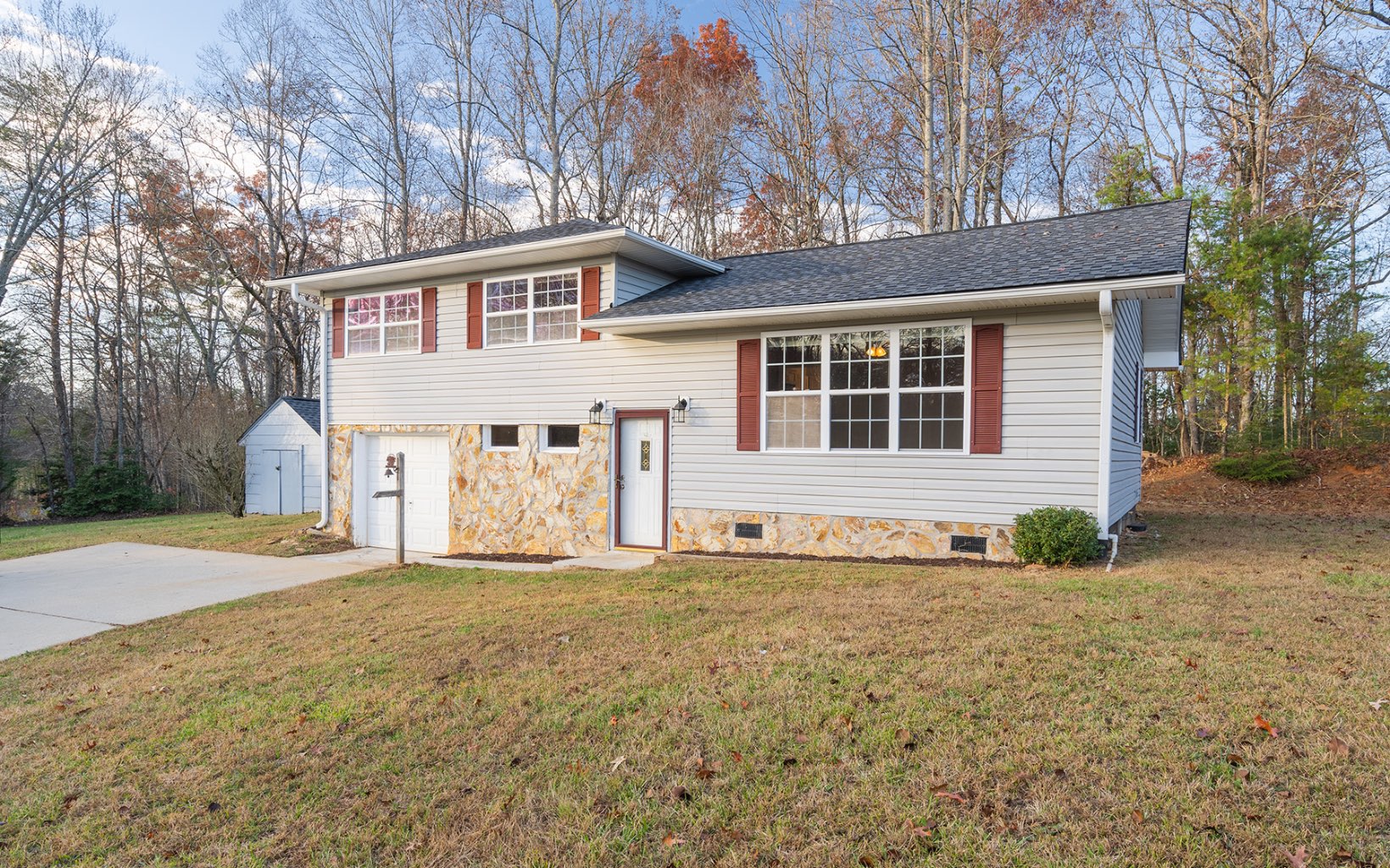 2620 Madola Road Epworth, GA 30541 - Photo 1 of 32 Main View