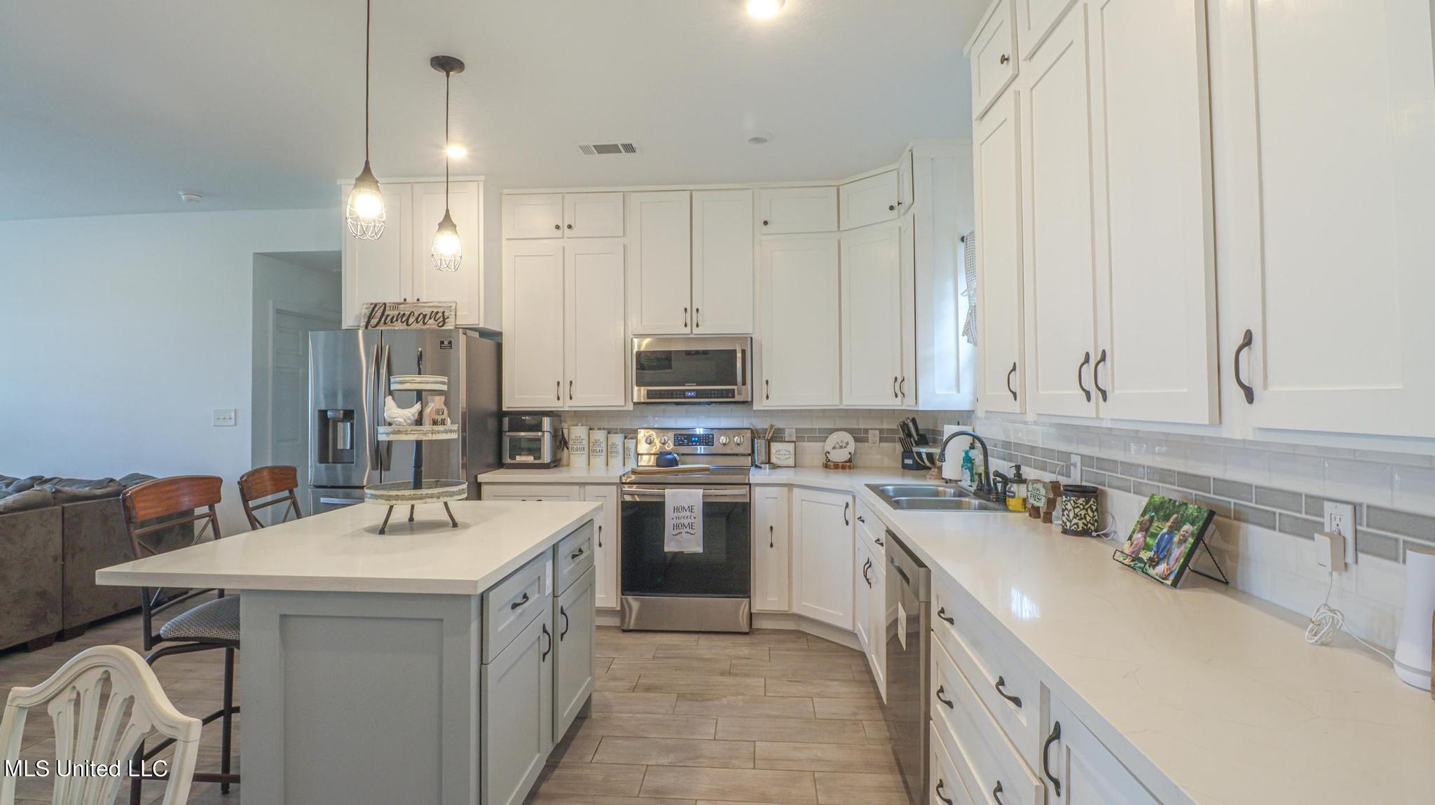 159 Beaver Dam Road Perkinston, MS 39573 - Photo 5 of 21 159 Beaver Dam Road-48013
