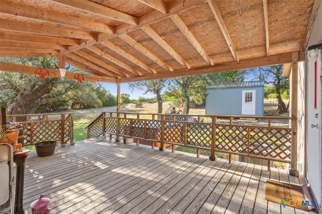 706 County Road 3376 Kempner, TX 76539 - Photo 27 of 31 a view of balcony with wooden floor