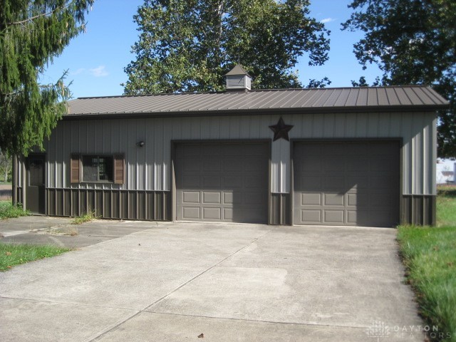 688 South Alpha Bellbrook Road Bellbrook, OH 45305 - Photo 2 of 26 Gallery Image 2