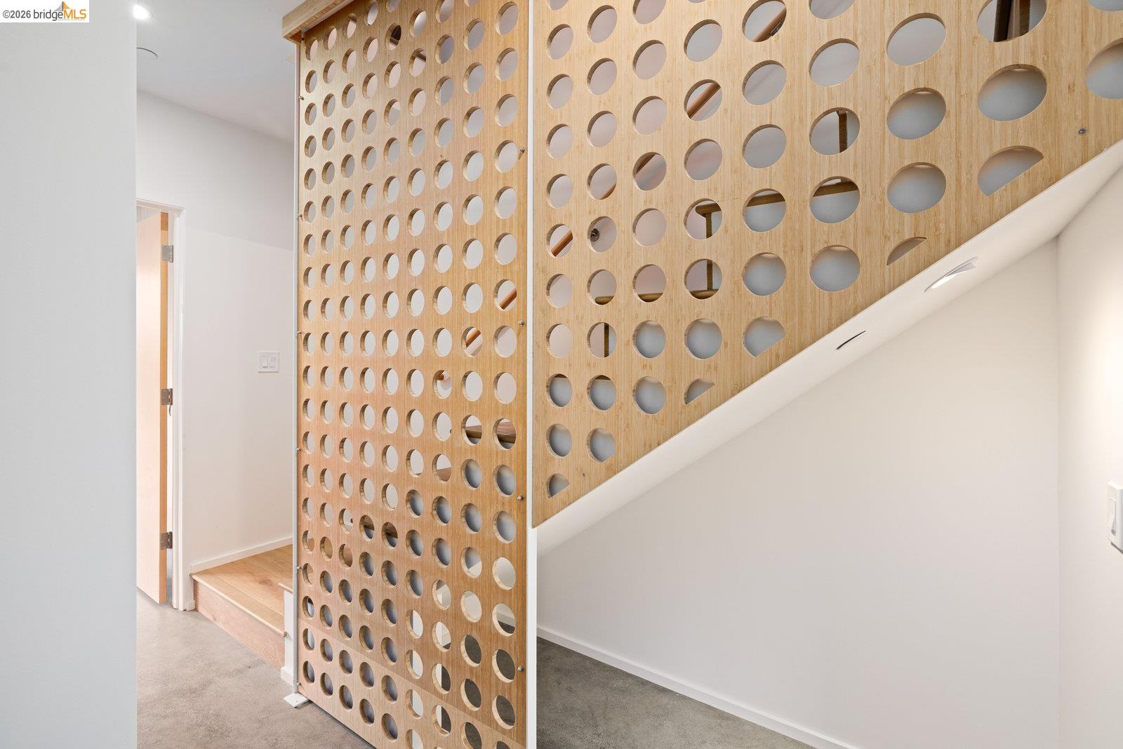 813 Jones Berkeley, CA 94710 - Photo 5 of 30