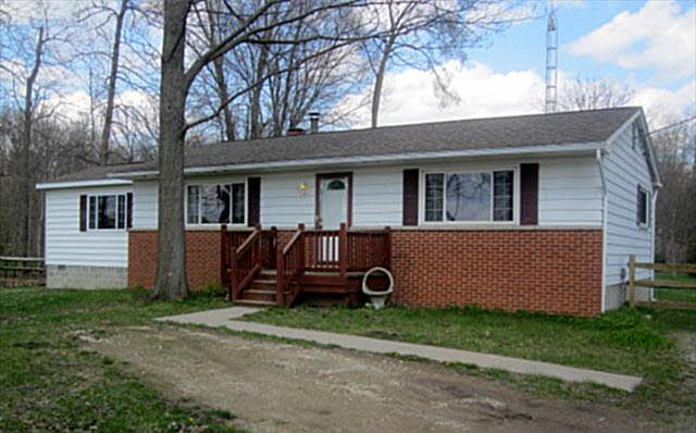 7375 Geiger Road Temperance, MI 48182 - Photo 1 of 20 Front View