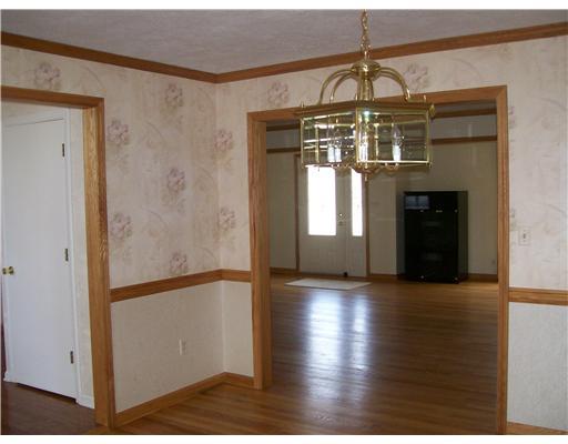 219 Country Club Road Butler, PA 16002 - Photo 7 of 18 Dining Room. Open flow for easy in entertaining