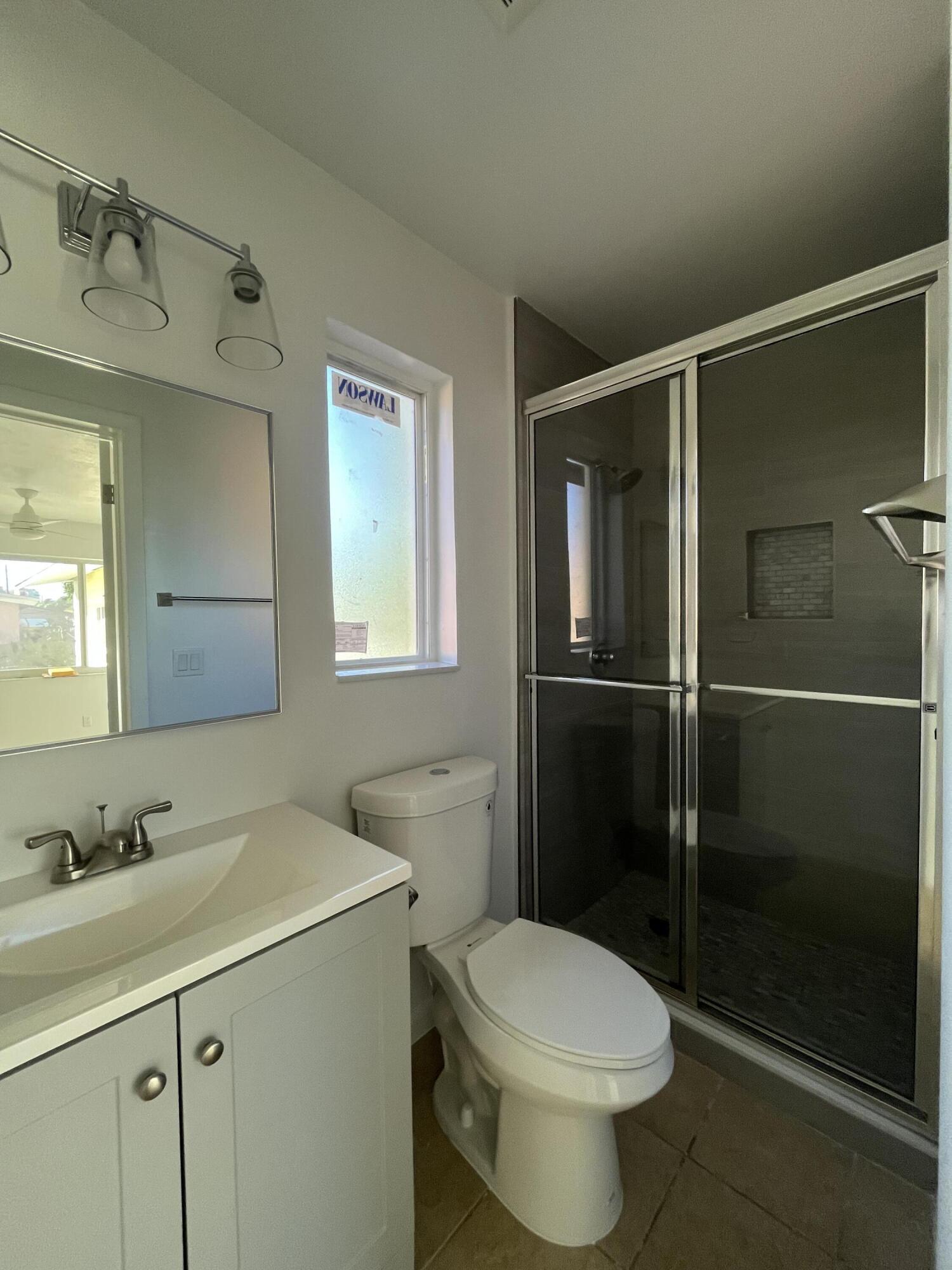 320 West Blue Heron Boulevard, Unit 2 Riviera Beach, FL 33404 - Photo 5 of 7 IMG_3463