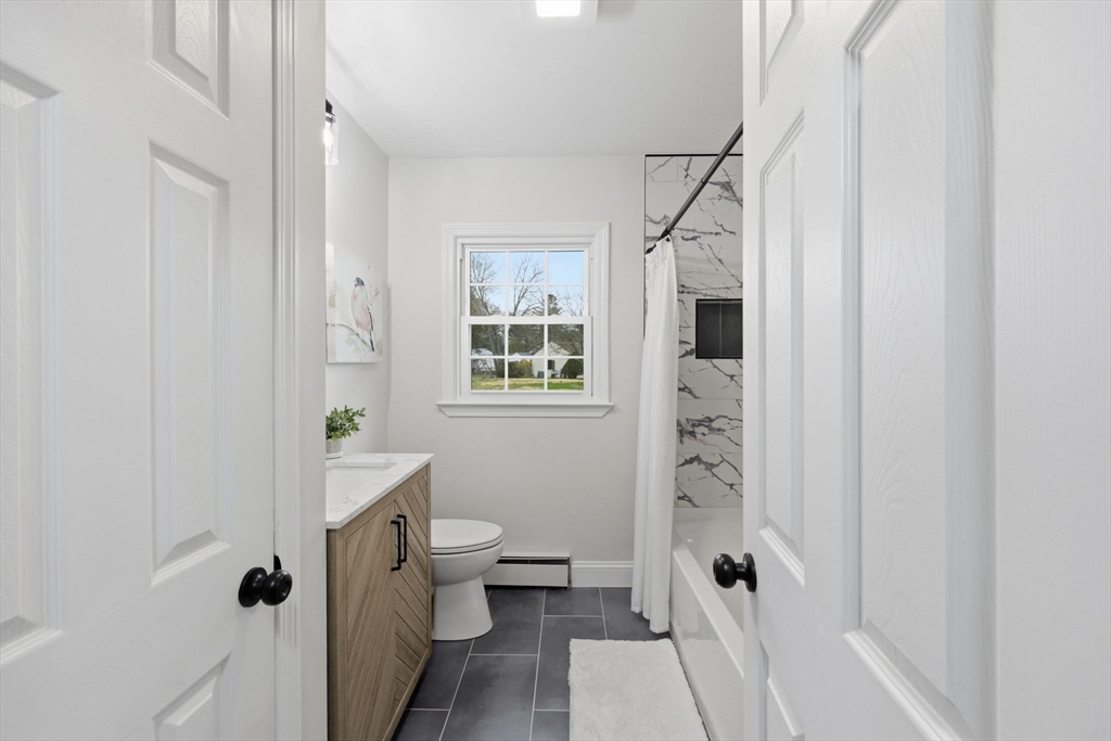 177 Flint Street Springfield, MA 01129 - Photo 16 of 25