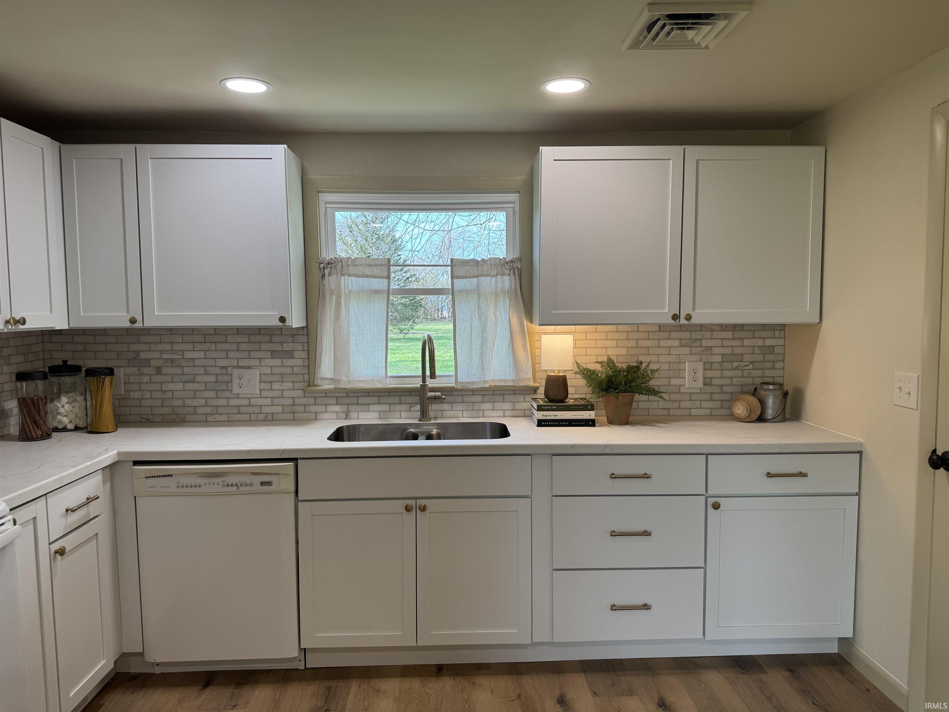 2100 East Cr700 Road North Muncie, IN 47303 - Photo 11 of 20