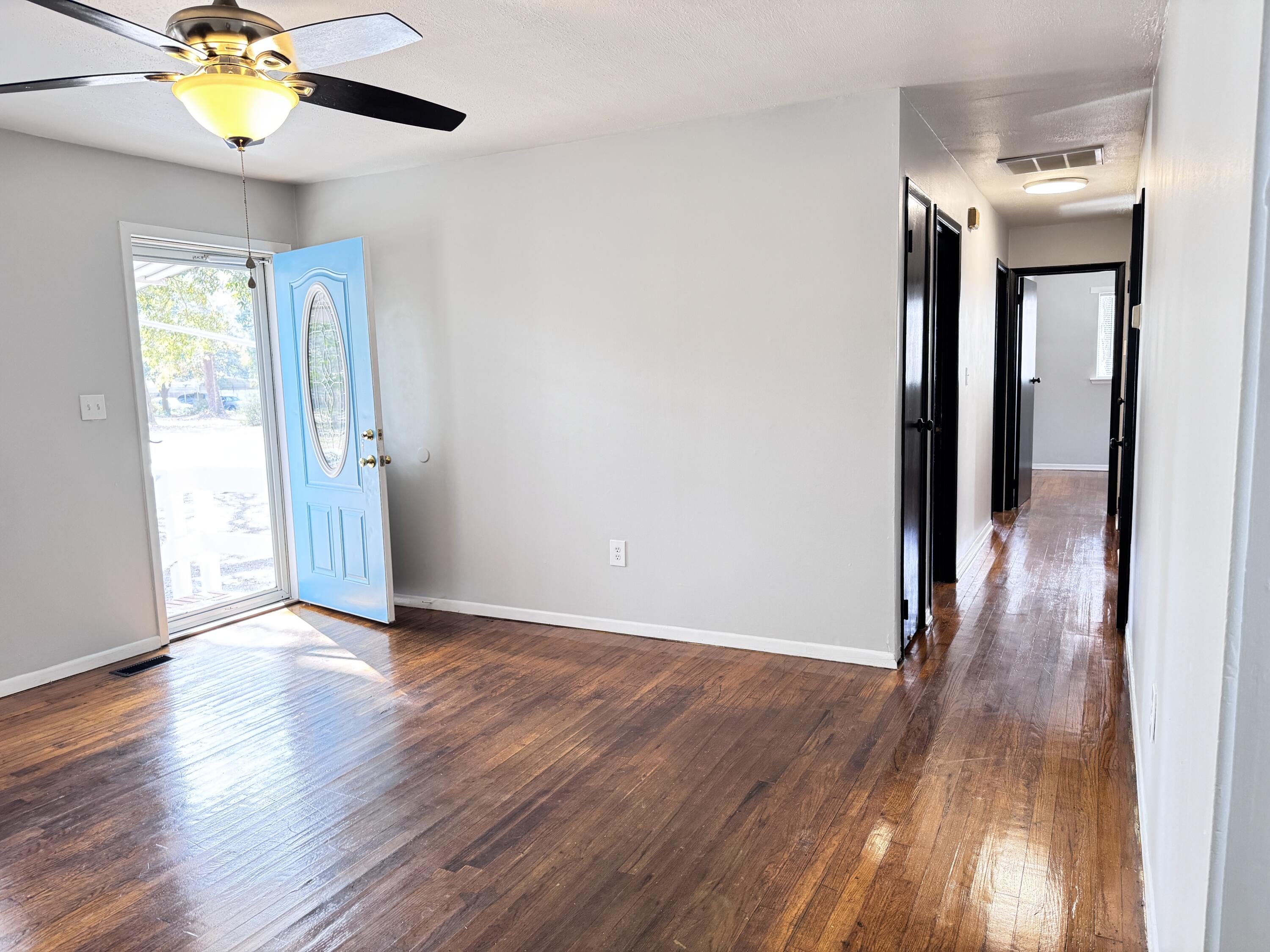 227 Bailey Street Walterboro, SC 29488 - Photo 3 of 26 227 Bailey Street