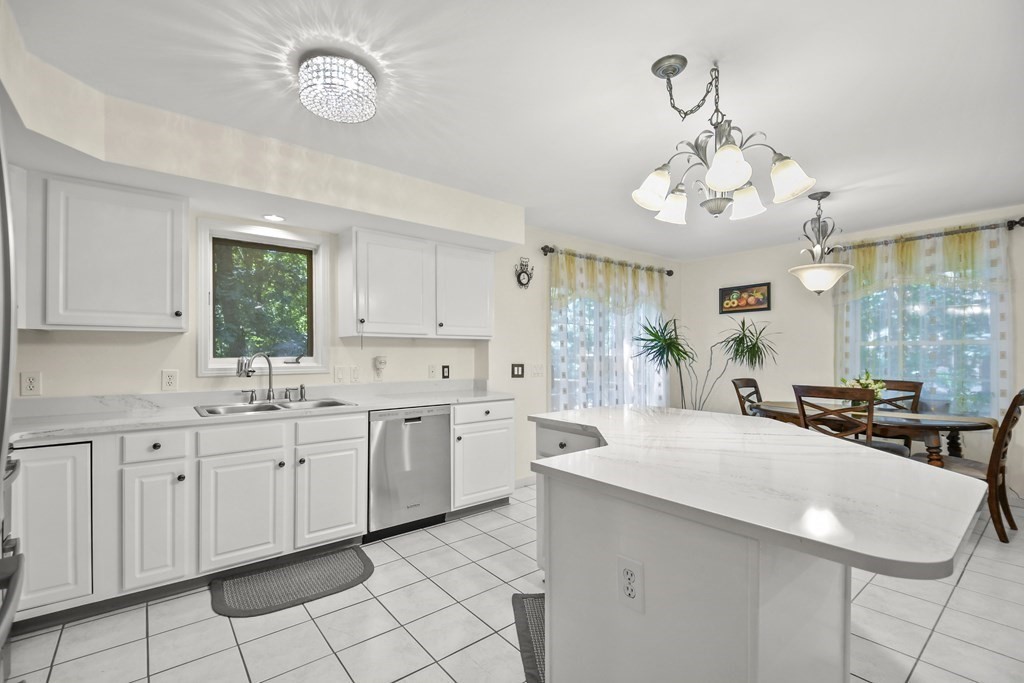 43 Winter Street Ashland, MA 01721 - Photo 15 of 30