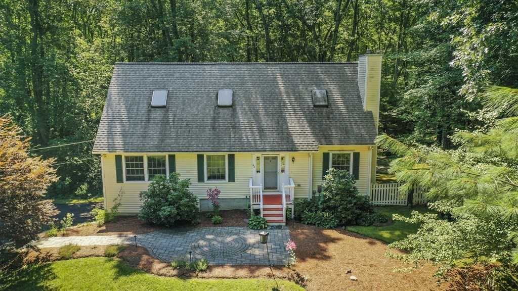 43 Winter Street Ashland, MA 01721 - Photo 2 of 30