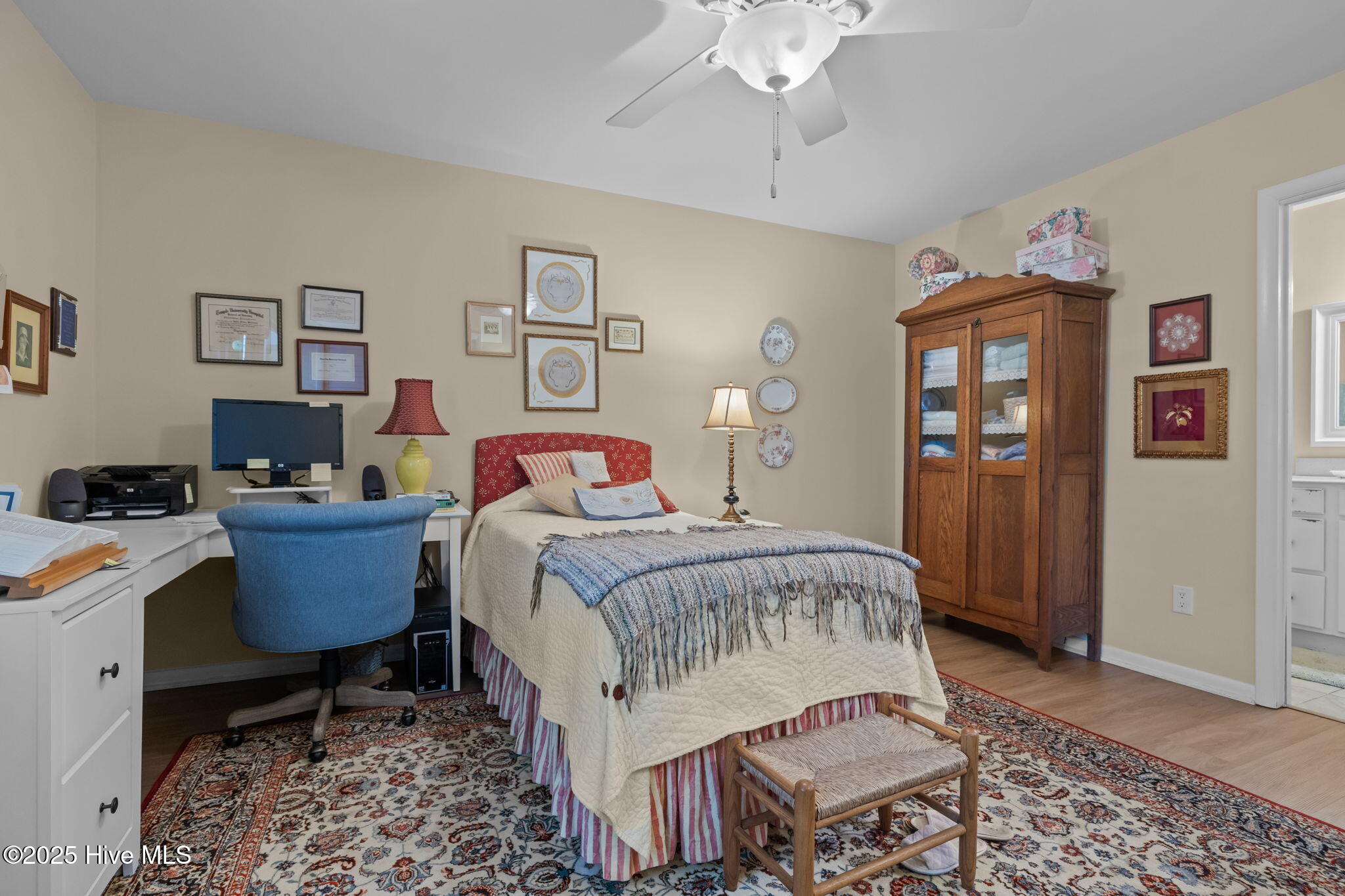 209 Sound Court Morehead City, NC 28557 - Photo 17 of 44 Principal suite