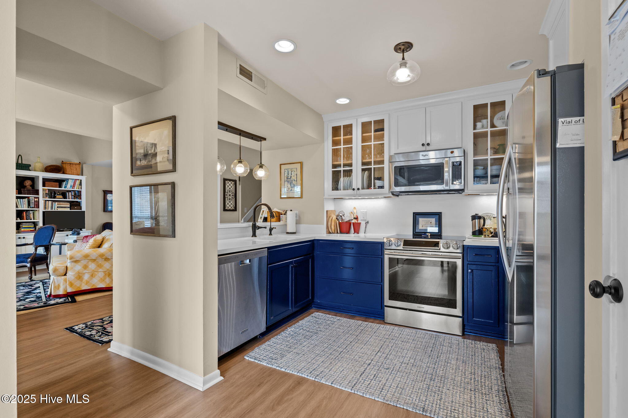 209 Sound Court Morehead City, NC 28557 - Photo 23 of 44 Kitchen