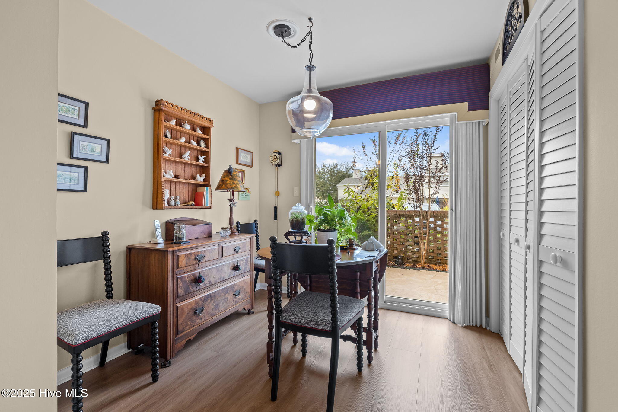 209 Sound Court Morehead City, NC 28557 - Photo 4 of 44 breakfast nook