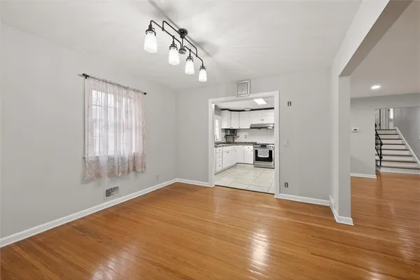 $439,900 | 110 Dunrovin Lane, Brighton, NY 14618