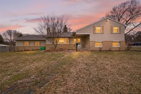 $439,900 | 110 Dunrovin Lane, Brighton, NY 14618