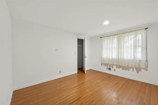 $439,900 | 110 Dunrovin Lane, Brighton, NY 14618