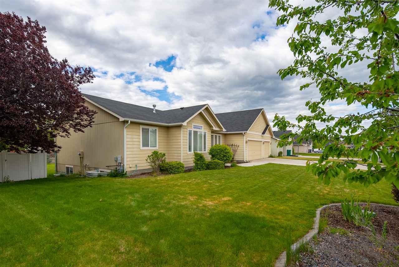 17909 North Colfax Street Colbert, WA 99005 - Photo 2 of 20 Gallery Image 2