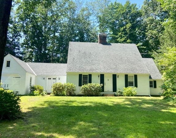 54 Hills Road Amherst, MA 01002 - Photo 1 of 34 Gallery Image 1