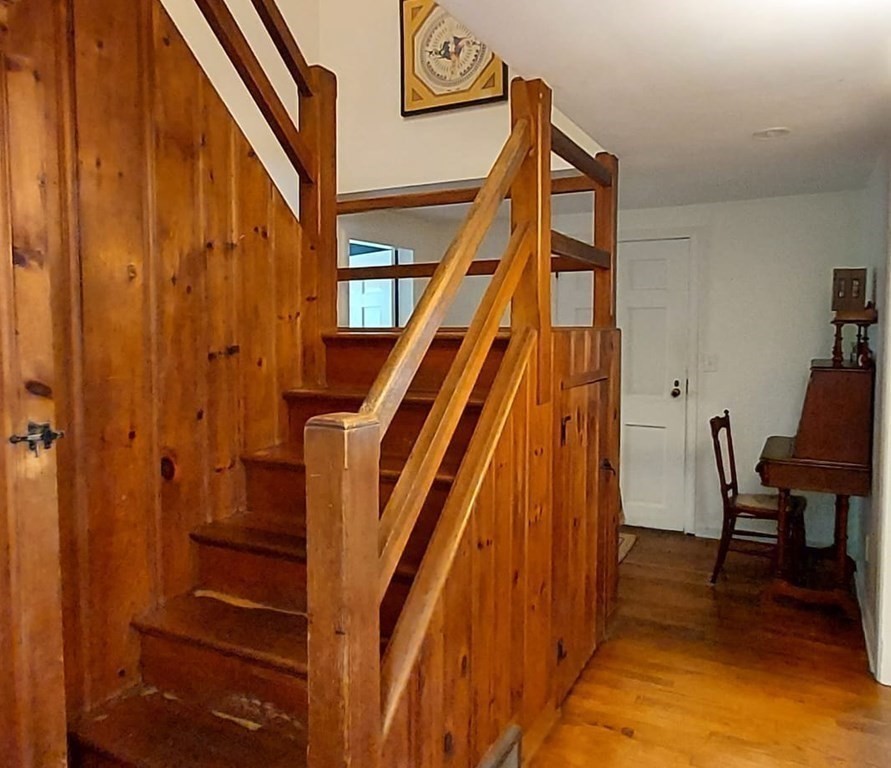 54 Hills Road Amherst, MA 01002 - Photo 17 of 34 Gallery Image 17