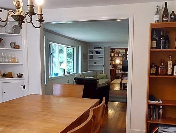 54 Hills Road Amherst, MA 01002 - Photo 8 of 34 Gallery Image 8
