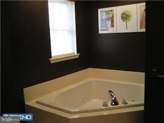 400 Roxberry Drive Sinking Spring, PA 19608 - Photo 12 of 12 Bedroom - Main