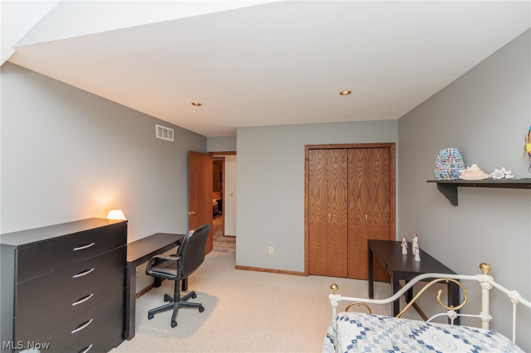 6405 Ridgeview Boulevard North Ridgeville, OH 44039 - Photo 29 of 47 Gallery Image 29