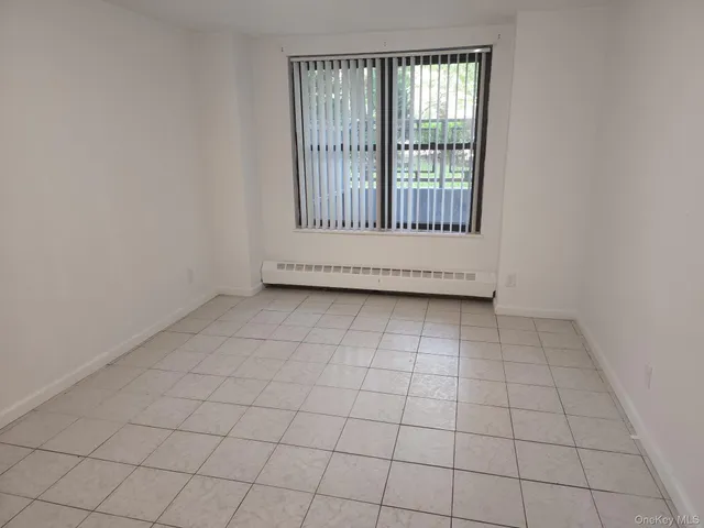 $1,900 | 61-35 98th Street, Unit STG | Rego Park