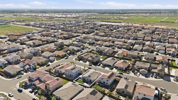 $610,000 | 316 Bolero Court, Roseville, CA 95747