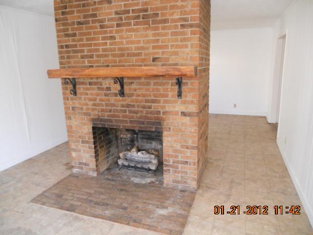 109 Ferbee Road Dickson, TN 37055 - Photo 4 of 16 FP HAS GAS LOGS
