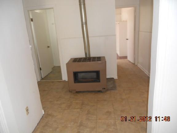 109 Ferbee Road Dickson, TN 37055 - Photo 6 of 16 GAS STOVE IN CENTER OF HOUSE