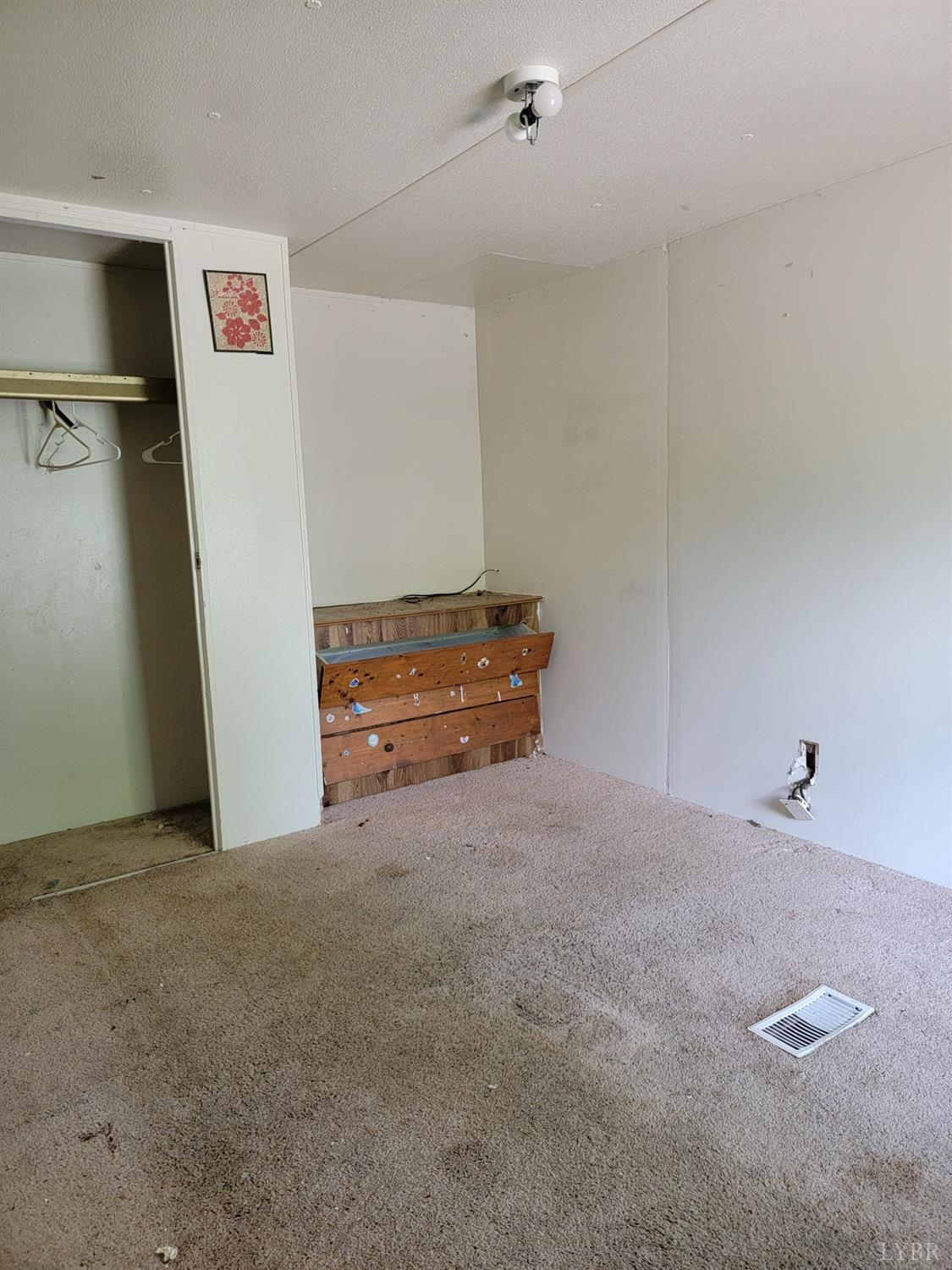 3310 Mountain Road Gretna, VA 24557 - Photo 6 of 15 a view of an empty room