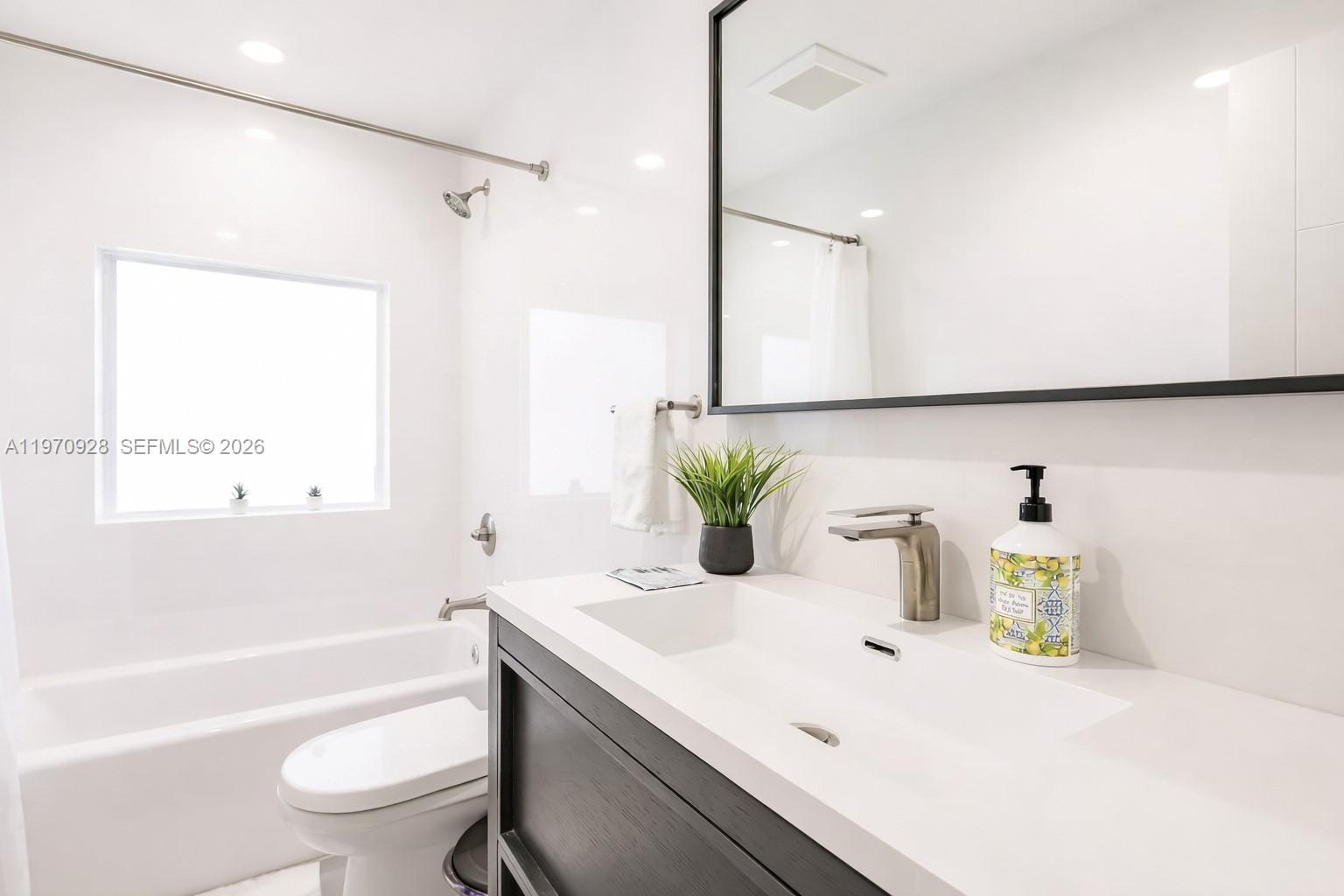 417 Southwest 15th Street Fort Lauderdale, FL 33315 - Photo 13 of 40