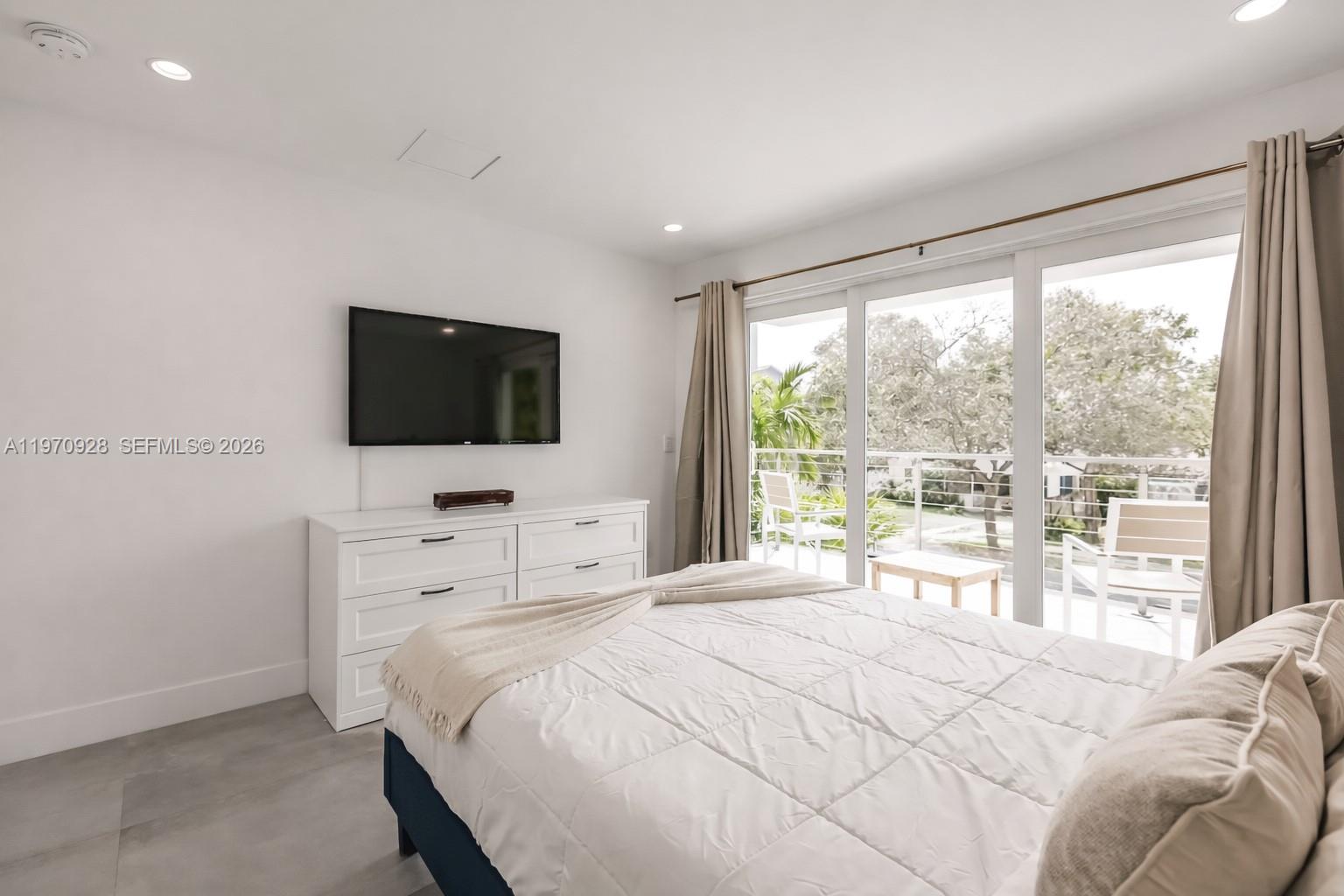 417 Southwest 15th Street Fort Lauderdale, FL 33315 - Photo 18 of 40