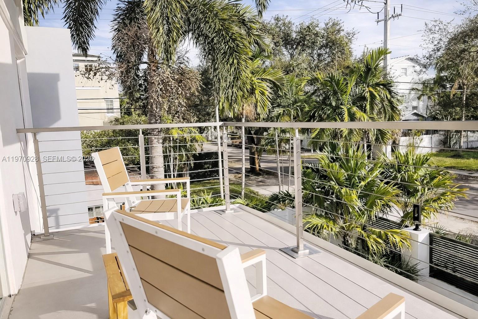 417 Southwest 15th Street Fort Lauderdale, FL 33315 - Photo 19 of 40