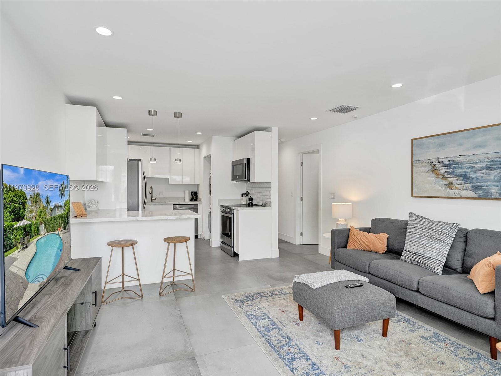 417 Southwest 15th Street Fort Lauderdale, FL 33315 - Photo 25 of 40