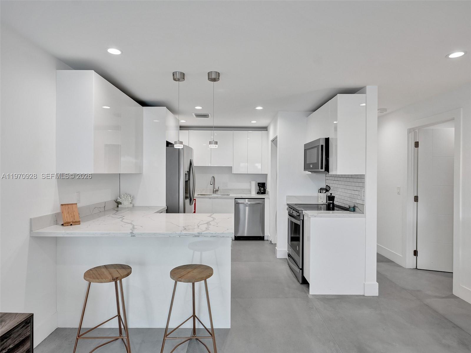 417 Southwest 15th Street Fort Lauderdale, FL 33315 - Photo 30 of 40