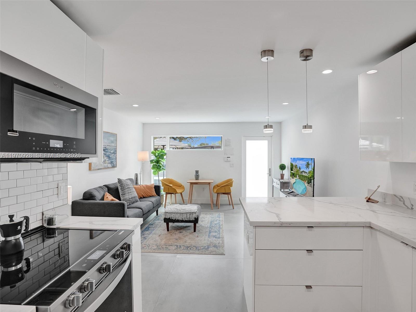 417 Southwest 15th Street Fort Lauderdale, FL 33315 - Photo 34 of 40