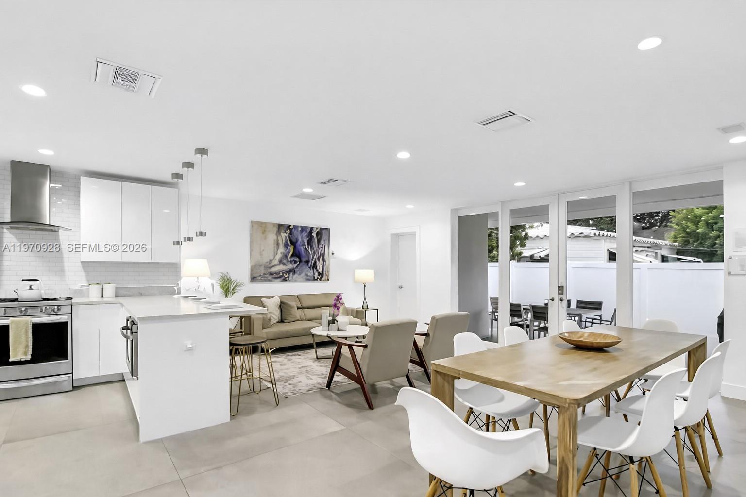 417 Southwest 15th Street Fort Lauderdale, FL 33315 - Photo 5 of 40