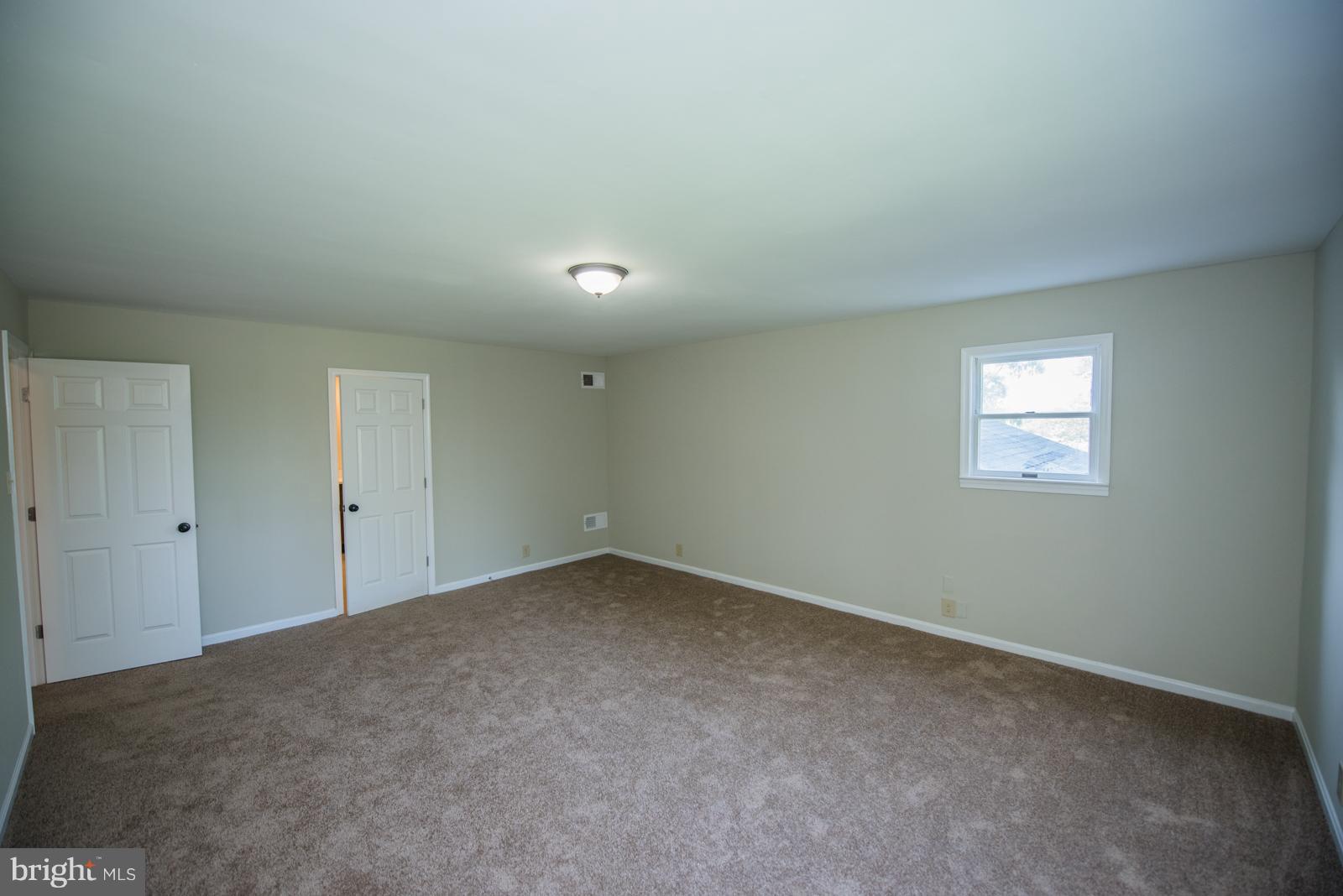 434 Earle Road Charles Town, WV 25414 - Photo 14 of 29 nice appointed master bedroom
