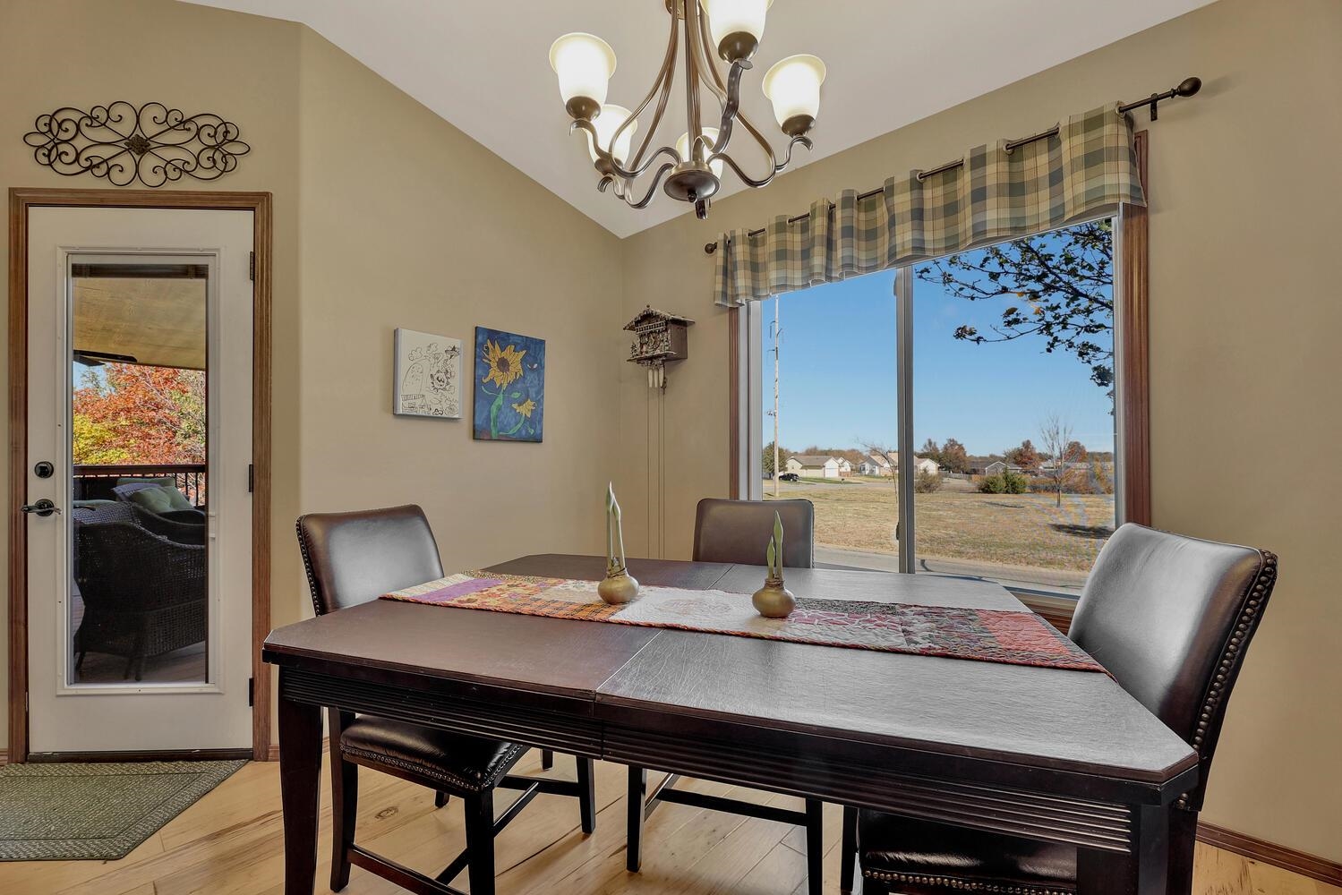 2022 South Webb Road Wichita, KS 67207 - Photo 11 of 32