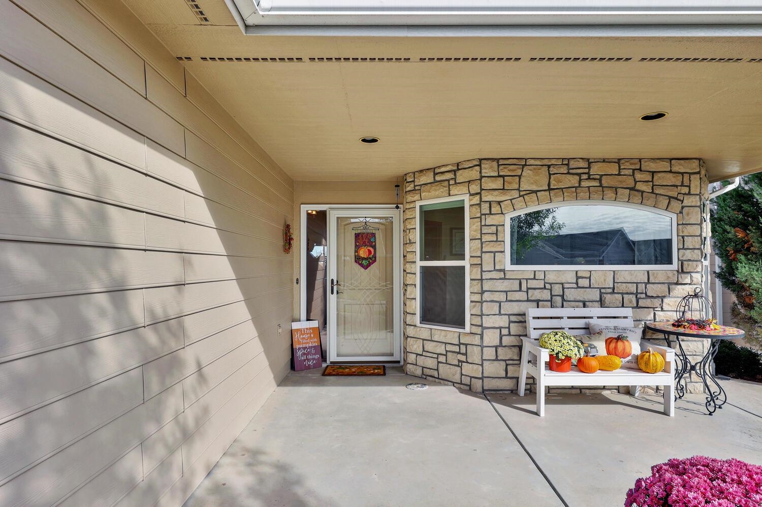 2022 South Webb Road Wichita, KS 67207 - Photo 2 of 32